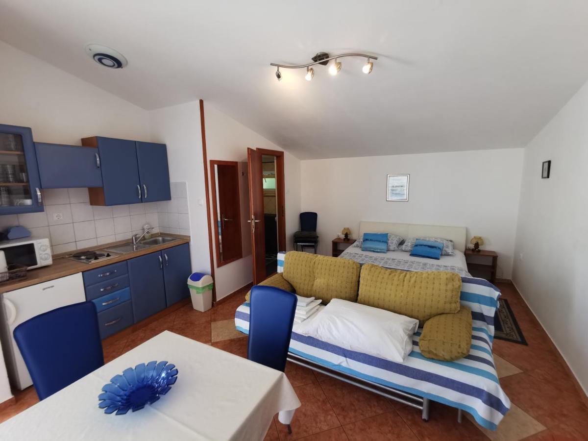 Studio Apartments Jasminka 셀스 외부 사진
