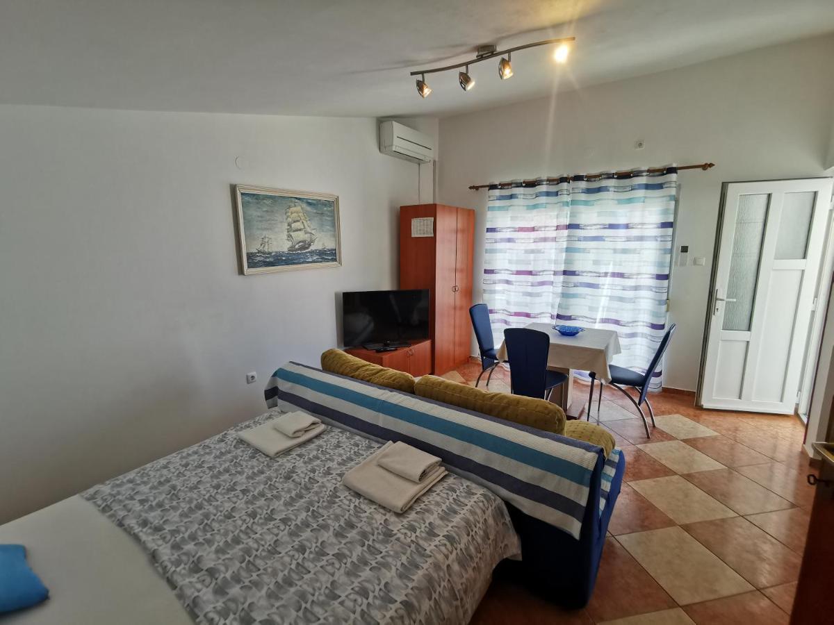 Studio Apartments Jasminka 셀스 외부 사진
