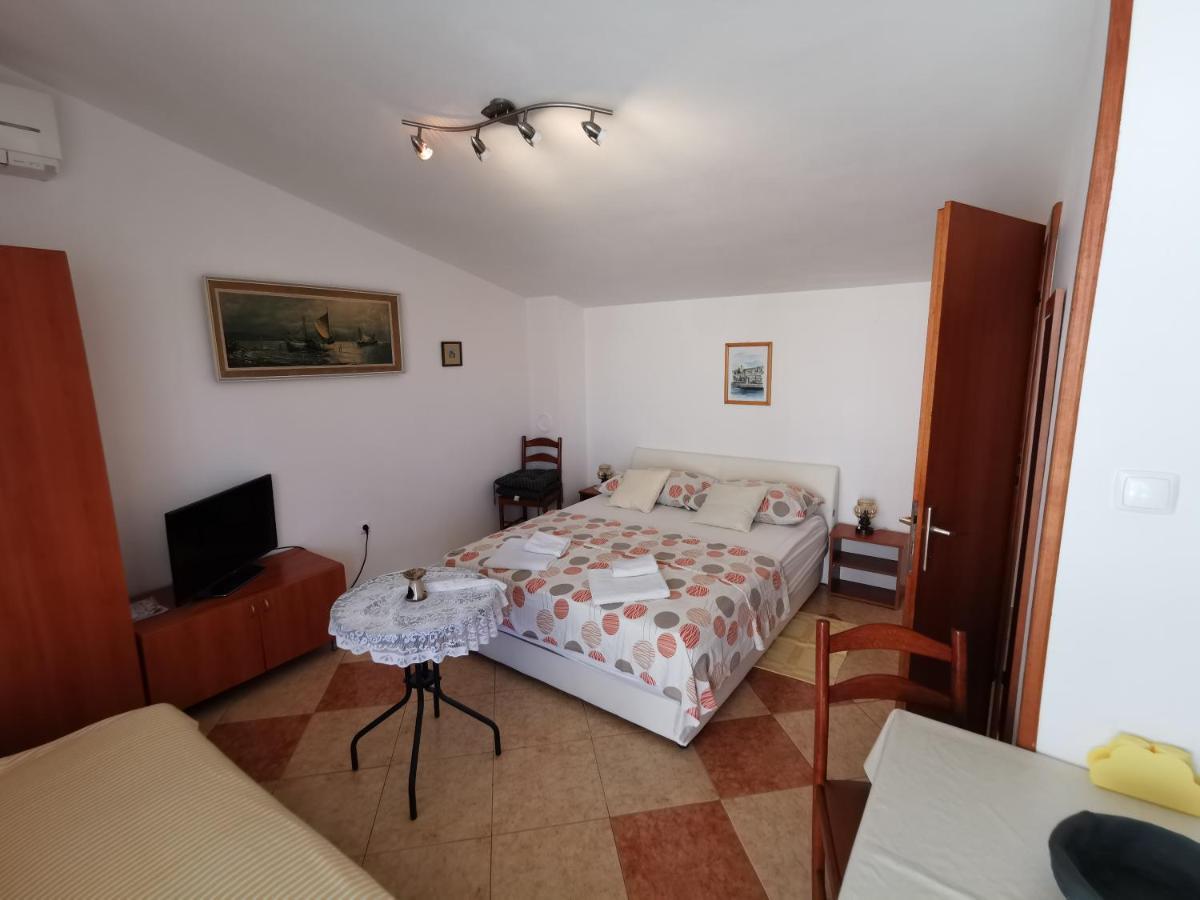 Studio Apartments Jasminka 셀스 외부 사진