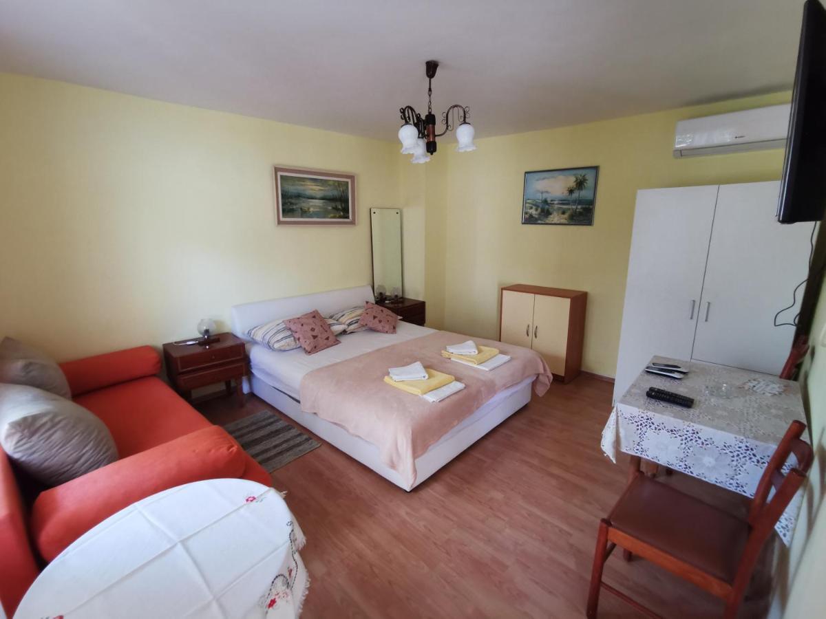 Studio Apartments Jasminka 셀스 외부 사진